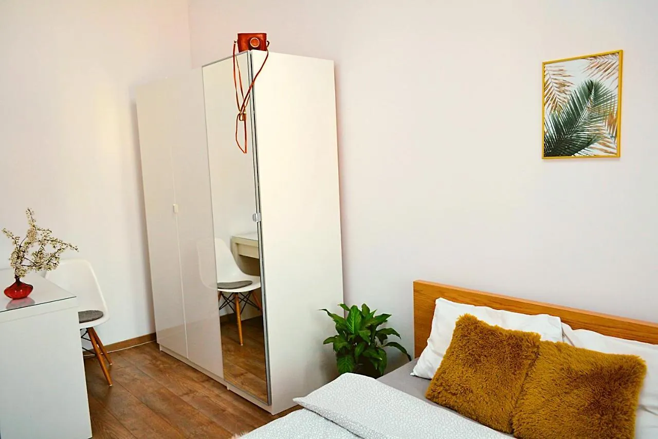 Apartament Poznan Extra Zone 0*,